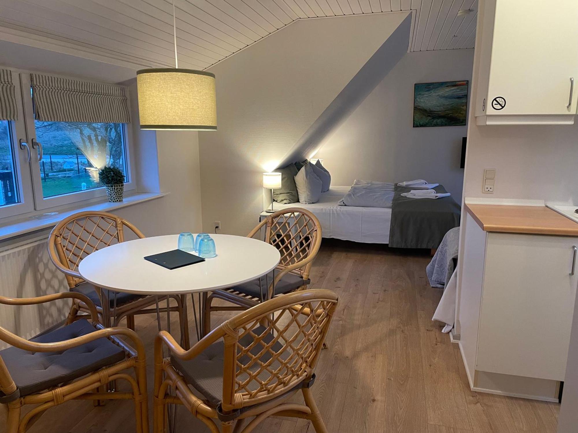 Strandhotel Hotel 3*